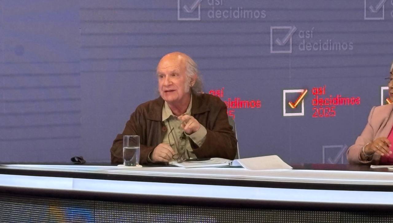 Valverde dice que Evo busca “que pierdan los otros” y mostrarse como “la contra” del próximo Gobierno