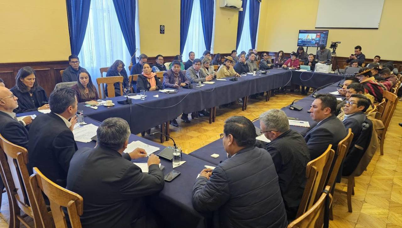 Tres ministros asistirán al diálogo de la Iglesia con los movilizados: ¿Paz asistirá a la mesa?