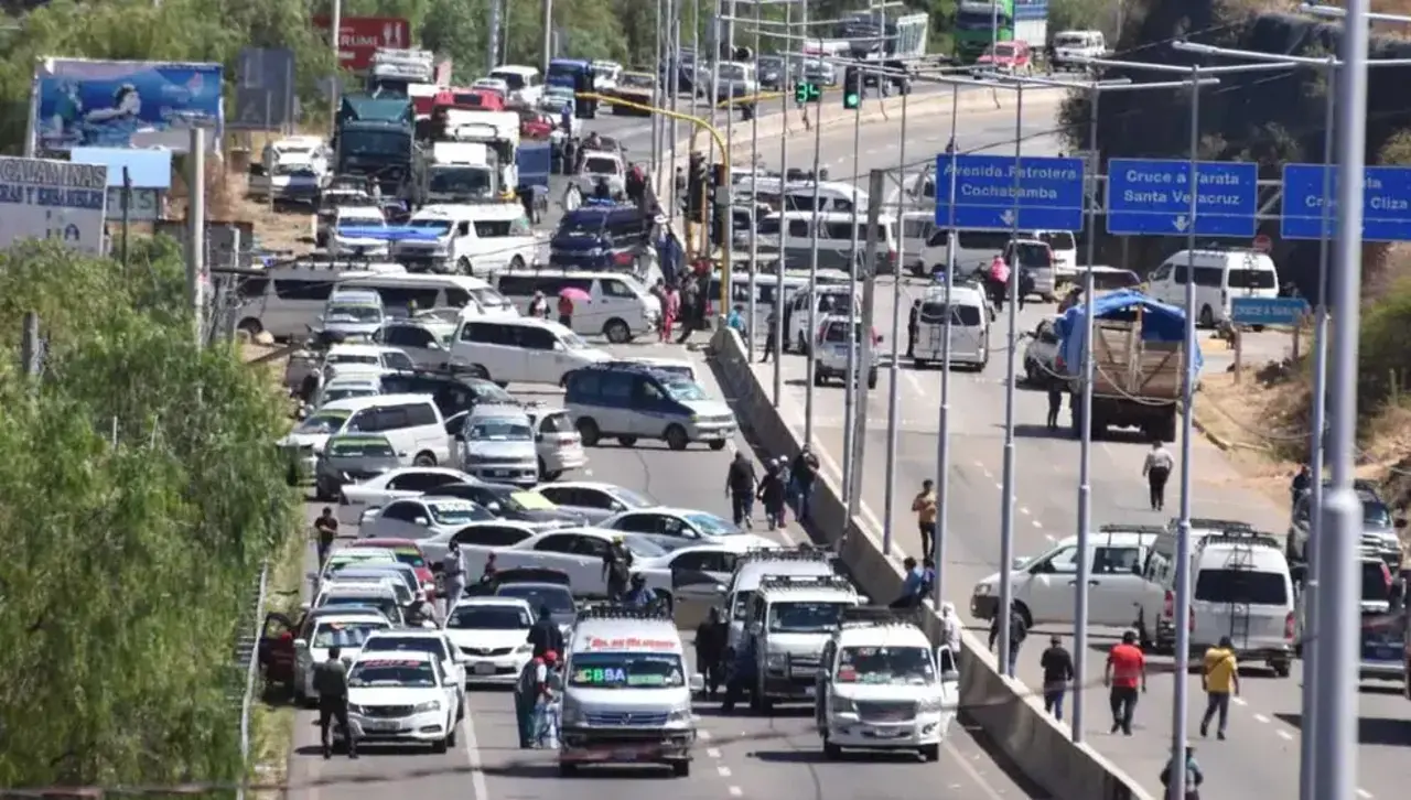Transporte libre advierte con protestas y corre el plazo que dio al Gobierno por su demanda de diésel