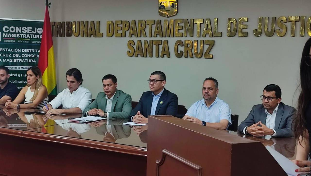 Consejo de la Magistratura entrega a la Alcaldía cruceña la inscripción en Derechos Reales del predio del Mutualista 