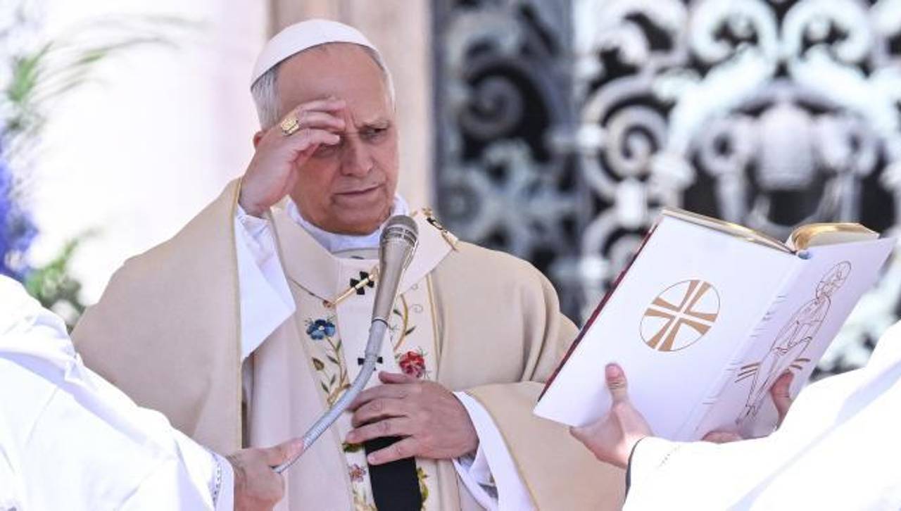 León XIV en su primer mensaje de Pascua: llamada a la paz sin concretar conflictos