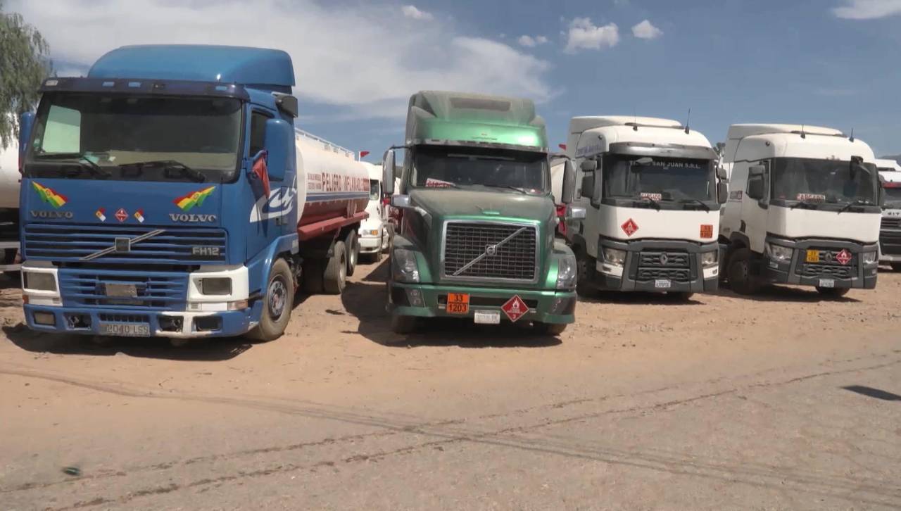 Sector agropecuario de Cochabamba anuncia que iniciará la importación de su propio diésel