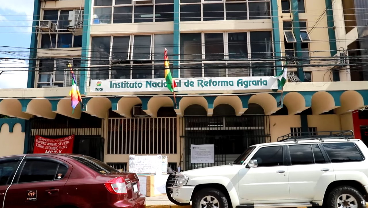 “Vamos a despolitizar y a perseguir a todas esas mafias incrustadas en el INRA”, advierte el Gobierno