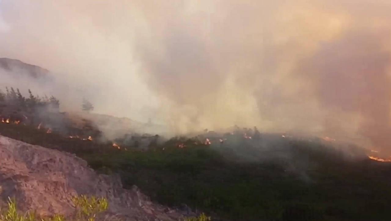 Fiscalía de Cochabamba anuncia procesos penales para quienes inicien incendios forestales 