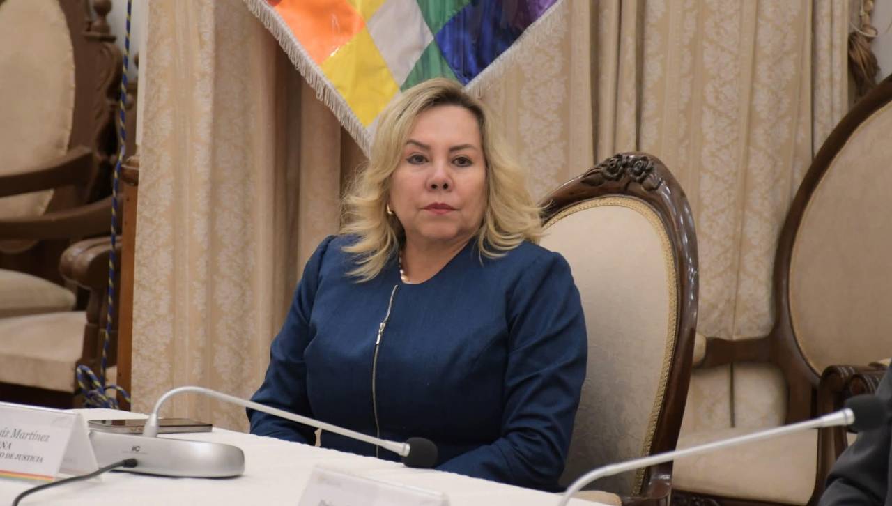 Magistrada de Tarija menciona a exministro Siles y denuncia complot para derrocarla y habilitar a su suplente