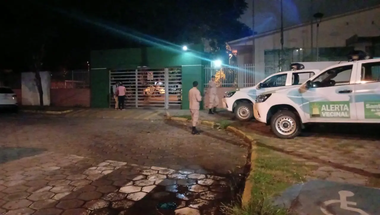 ¿Volverán los micros este lunes a la urbe cruceña? Transporte urbano se reúne con Jhonny Fernández