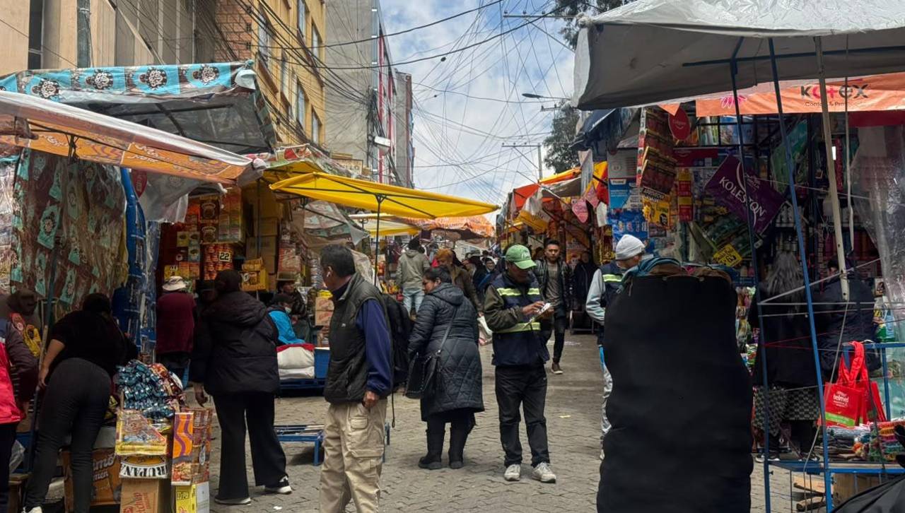 Comerciantes reportan incremento de hasta un 20% en algunos artículos de limpieza en La Paz por el dólar y el diésel