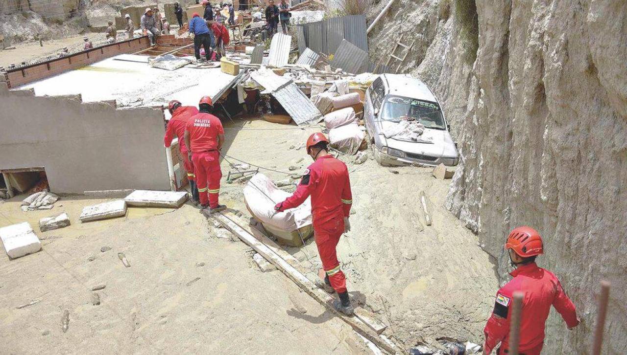 Lluvias dejan 14 fallecidos y 200 comunidades afectadas en el país; rige alerta en cuatro departamentos