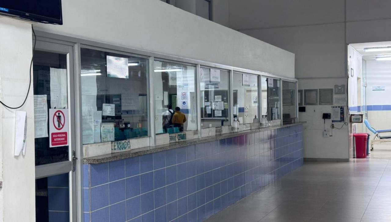 Centros de salud y hospitales no atenderán hasta el jueves por un paro departamental en Santa Cruz