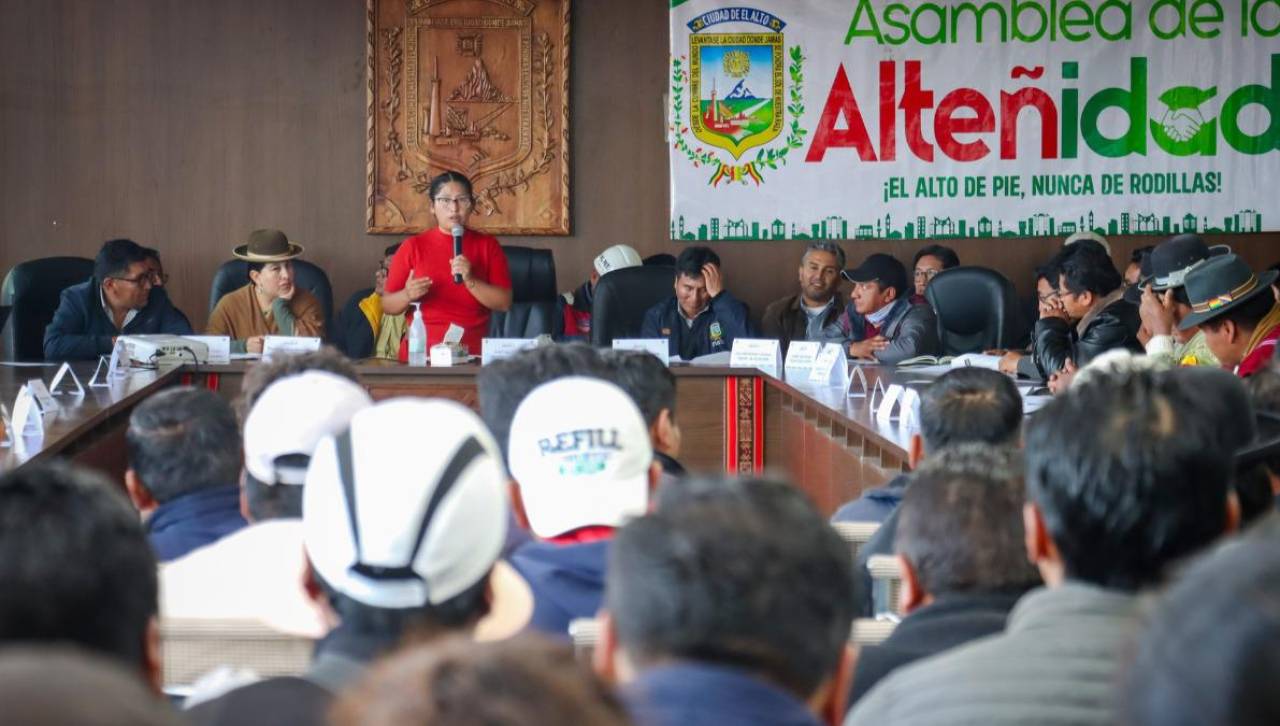 Fejuve de El Alto conmina al director del INE a ir a la Asamblea de la Alteñidad y responder preguntas