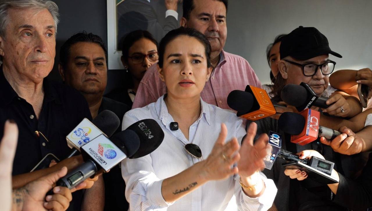 Santa Cruz: Tras reunión con autoridades de la Gobernación, trabajadores de salud suspenden paro