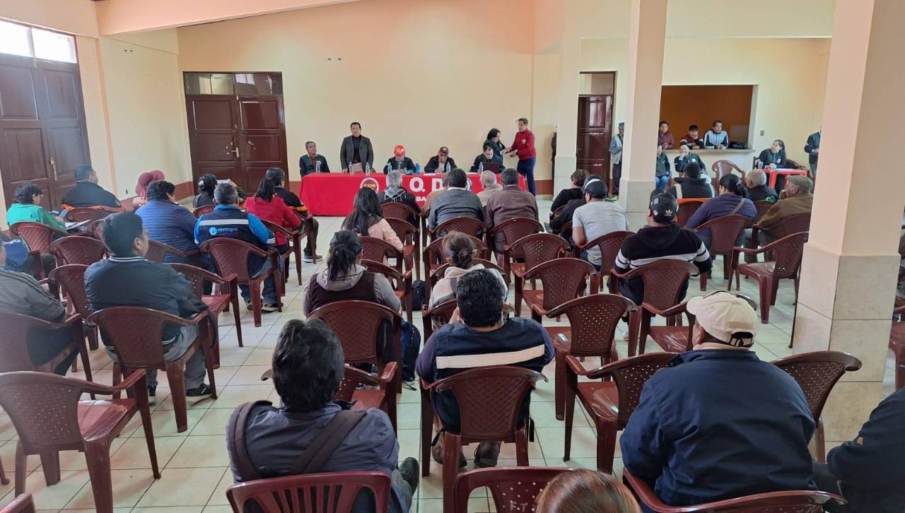 Central Obrera de Cochabamba a Argollo: Exhortamos a abrirse al diálogo planteado por el presidente Rodrigo Paz