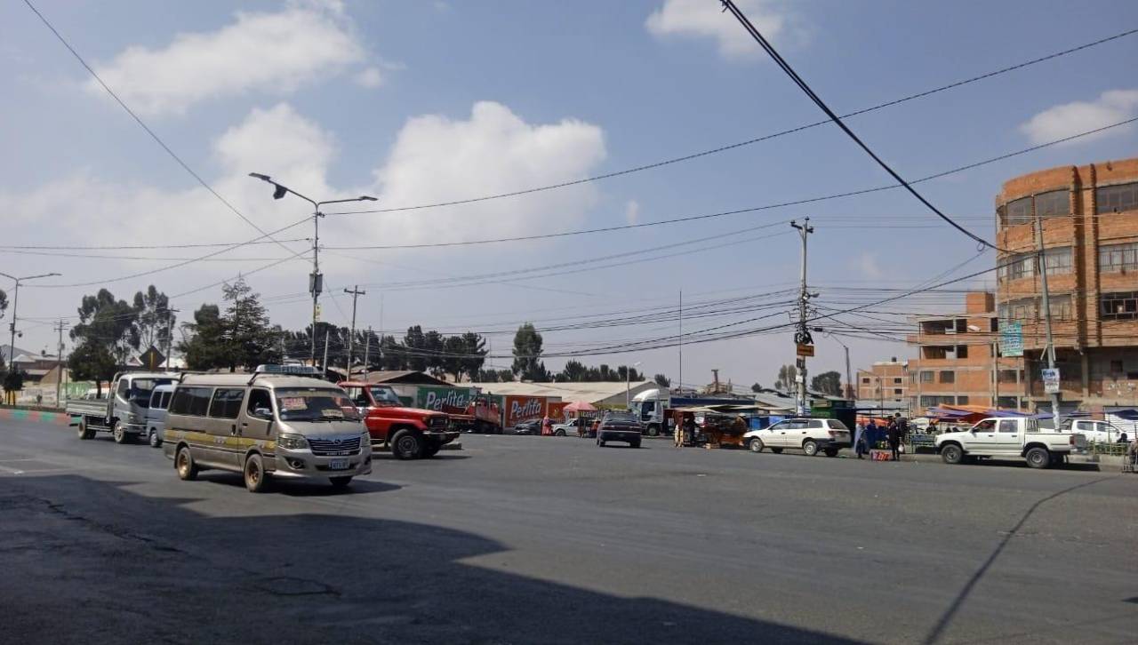 Tras acuerdo con la Alcaldía, vecinos de Río Seco levantan bloqueo de la avenida principal