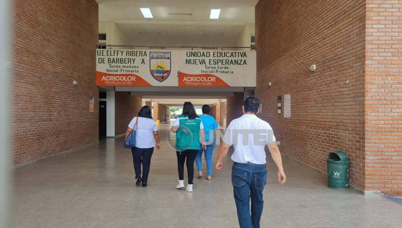 Alcaldía cruceña asegura que escolares no sufrieron intoxicación por la fumigación; dos niños quedan internados