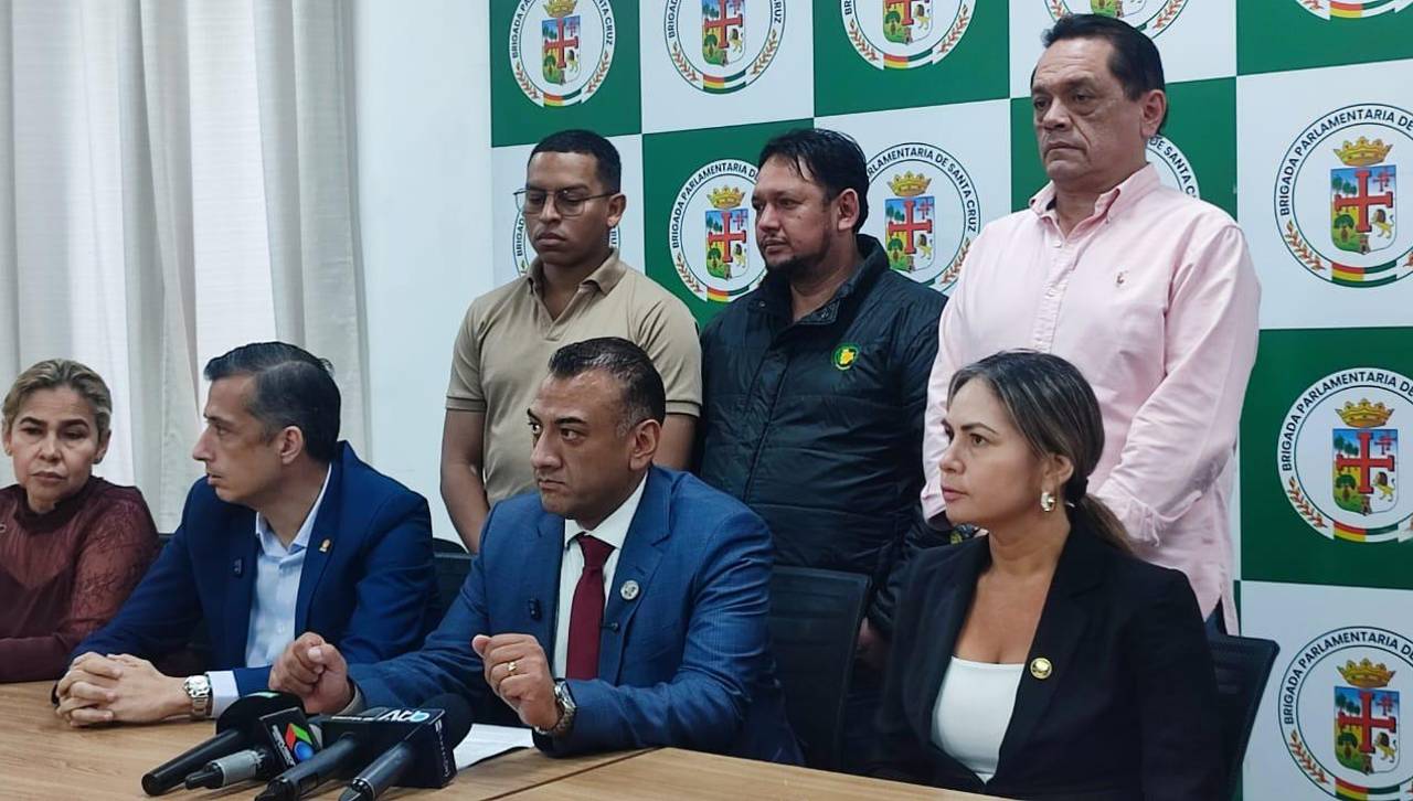 UIF denuncia una red de “extorsión” en gestiones del MAS y sospechan coordinación con funcionarios de la Fiscalía