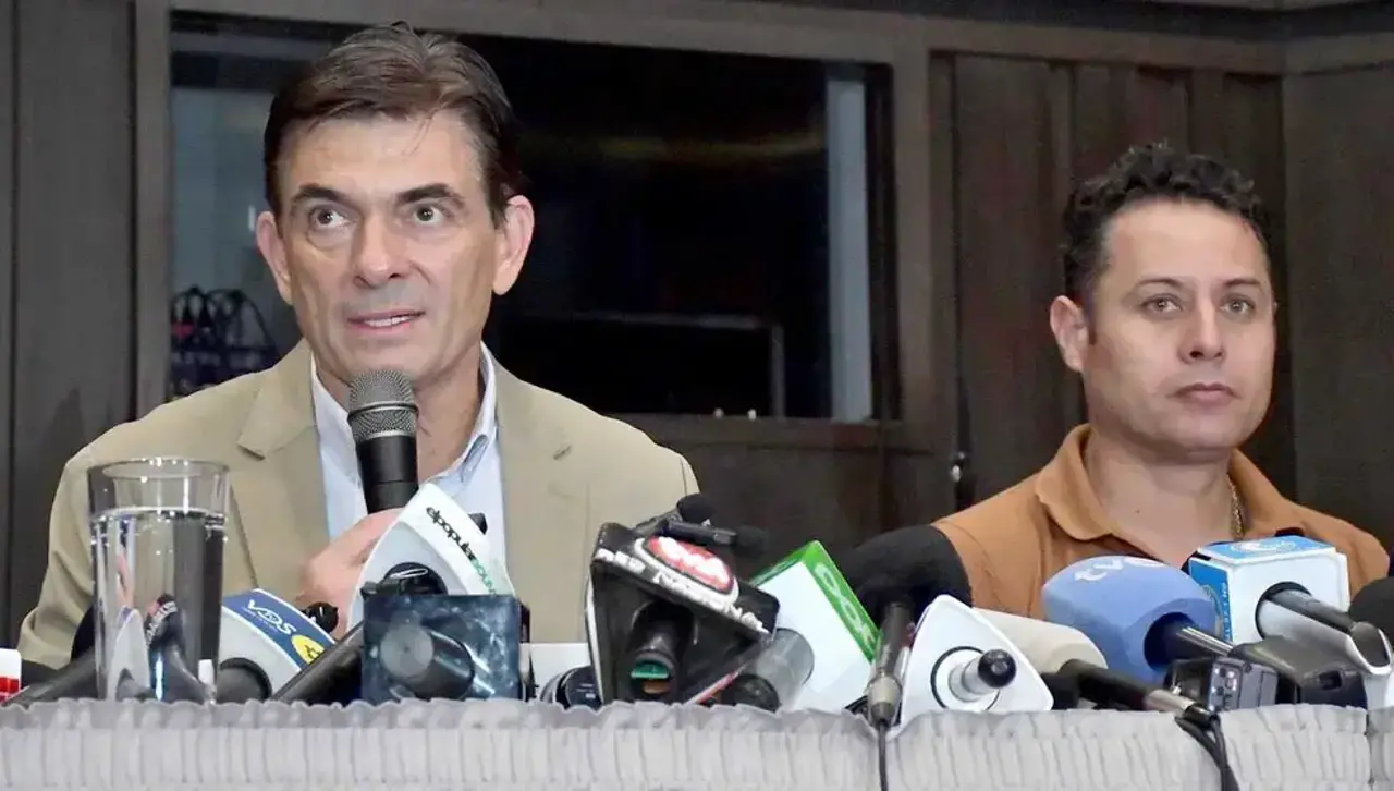 Analista sobre viaje de Paz y Lara: “Un decreto es una norma inferior en el ámbito de la jerarquía legal”