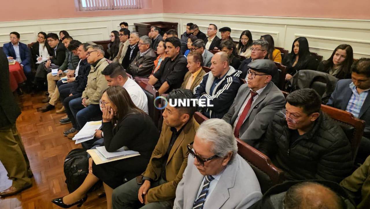 Toma militar: Declararon Arce y Aguilera; el juicio continúa este miércoles, buscan a Del Castillo