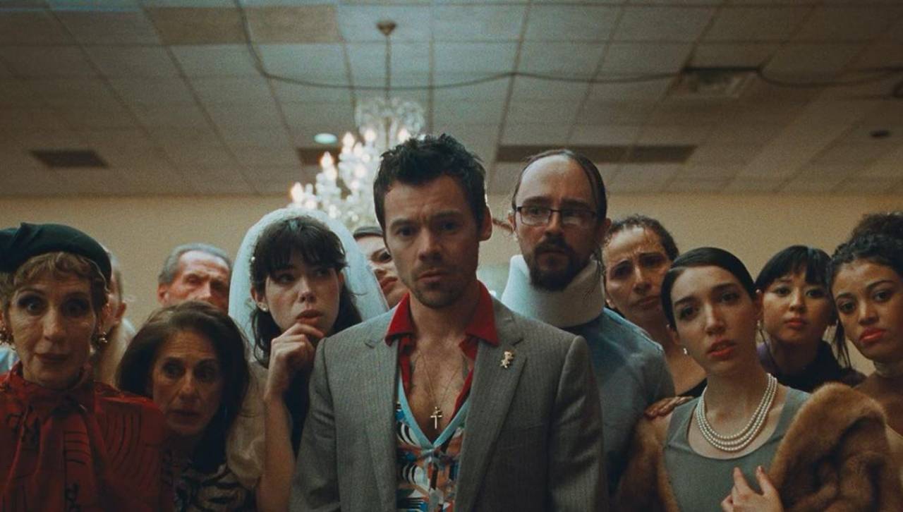 Harry Styles anuncia el estreno del videoclip de ‘Coming Up Roses’ ¿Cuándo se podrá ver? 