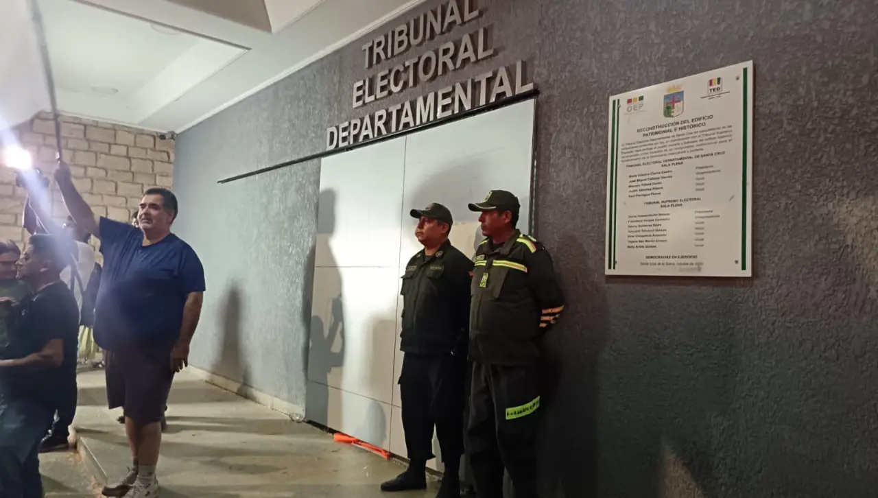 Estos son los candidatos que van por la Gobernación y la Alcaldía cruceña en las elecciones subnacionales