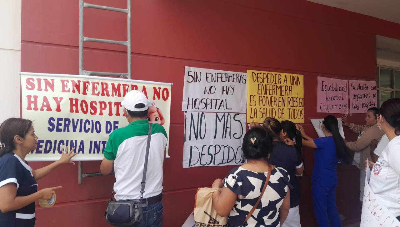 Médicos advierten con paro al denunciar 80 despidos en centros de salud y hospitales de segundo nivel