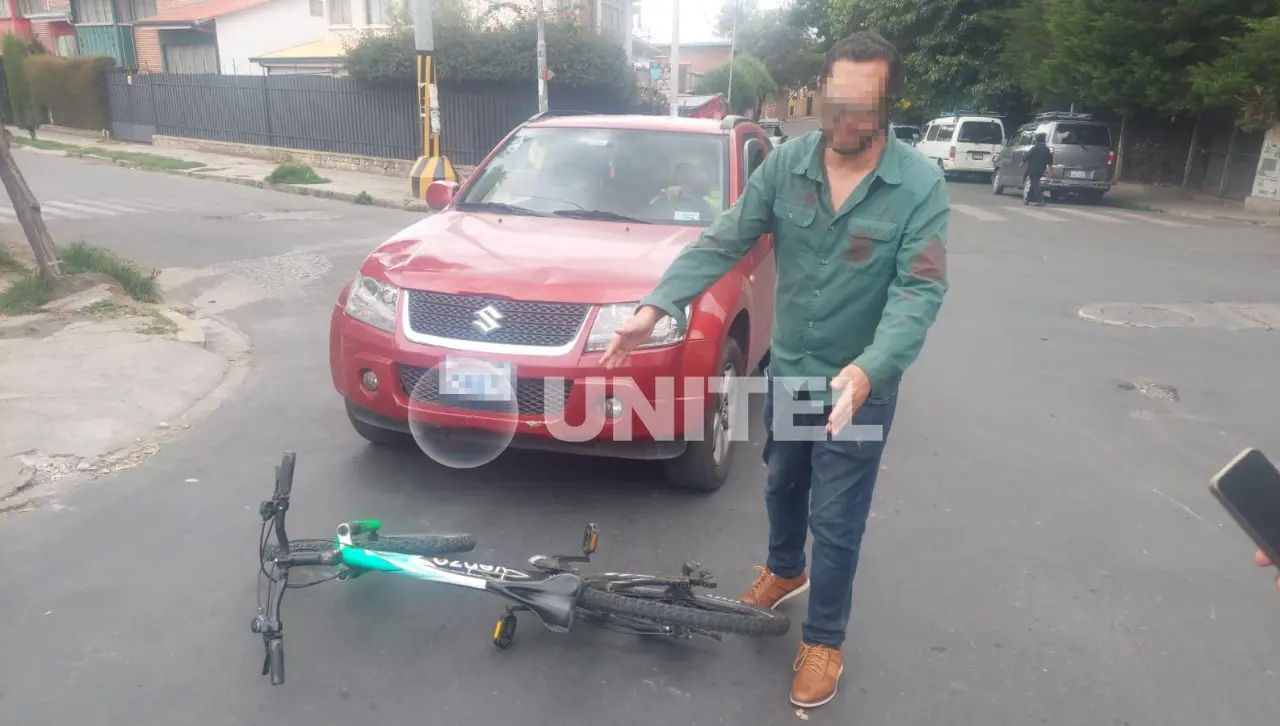 Niño que iba en bicicleta muere tras ser atropellado por un vehículo; denuncian que el conductor fue liberado