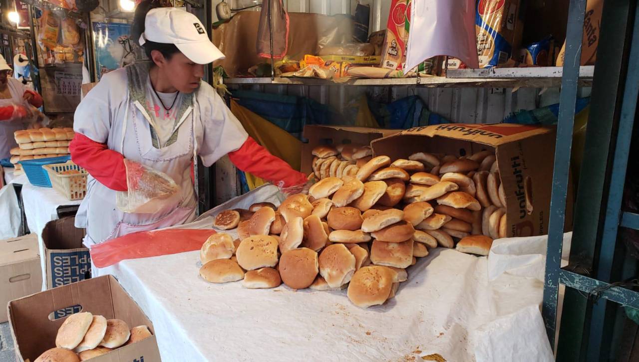 Panificadores plantean un incremento del precio del pan por el costo de los insumos: “Estamos calculando a Bs 1,35”