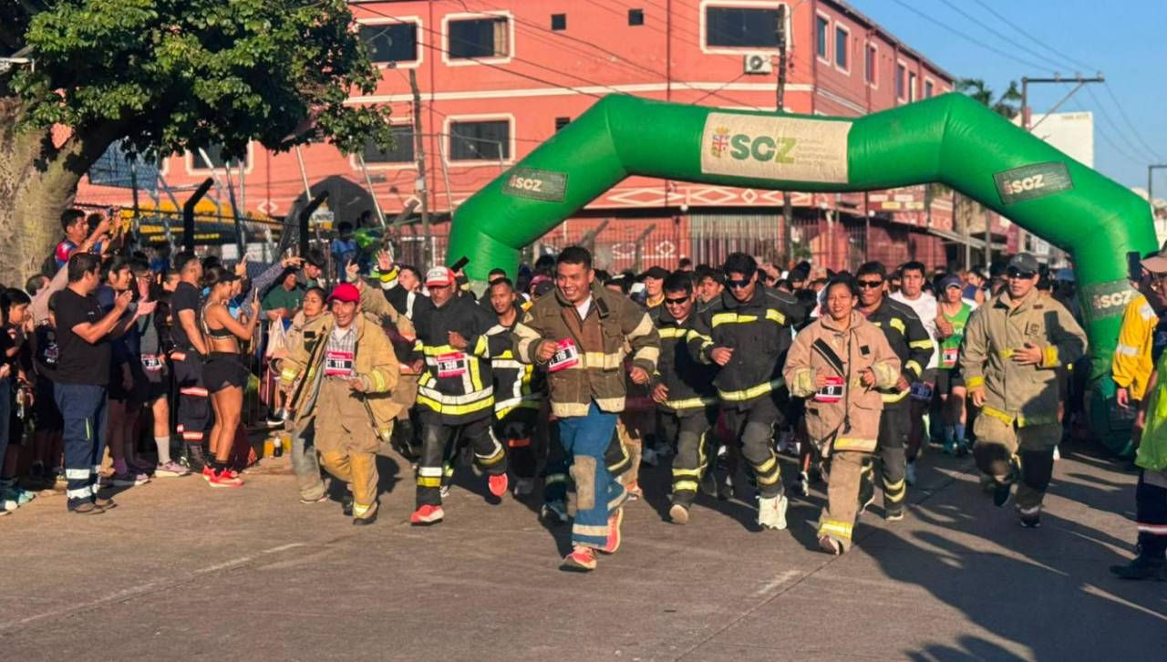 ¡Por una noble causa!, se realizó la carrera en apoyo a los bomberos voluntarios