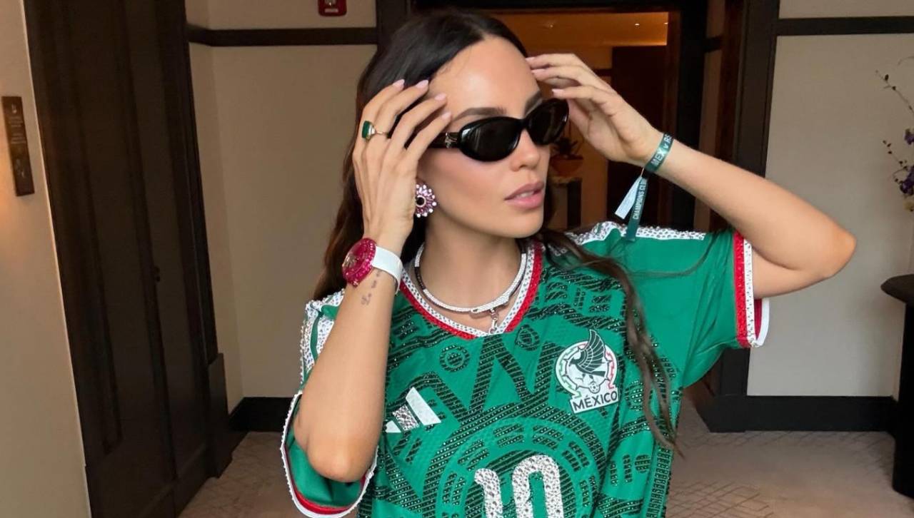 ¿Belinda impone moda?, la cantante lució un diseño exclusivo de la camiseta de la selección mexicana