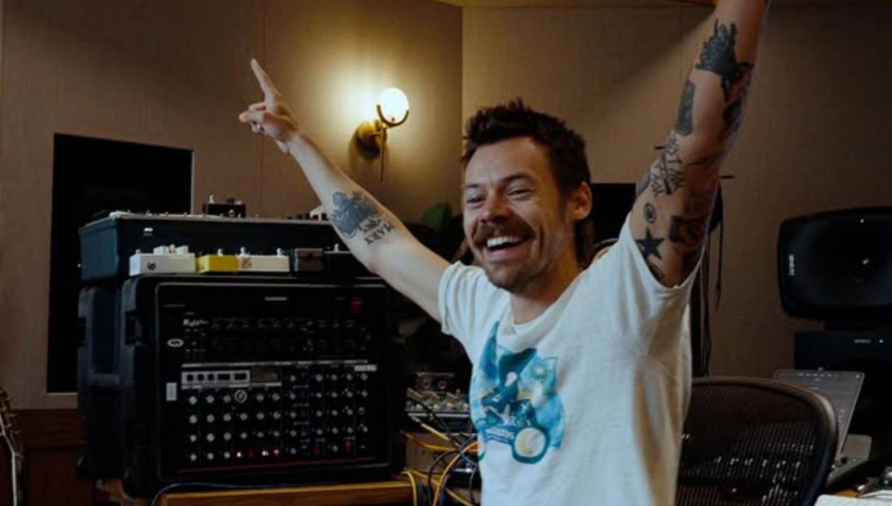 Harry Styles estrena una nueva era discográfica con el tema ‘Aperture’