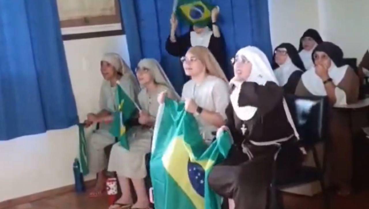 Video: Monjas celebran con euforia el triunfo de Brasil y se vuelven virales