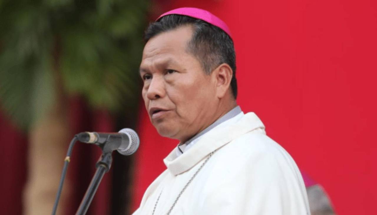 Arzobispo Leigue: “Si hay diferencias, hay que sentarse a dialogar; no podemos estar en los medios diciéndonos cosas”