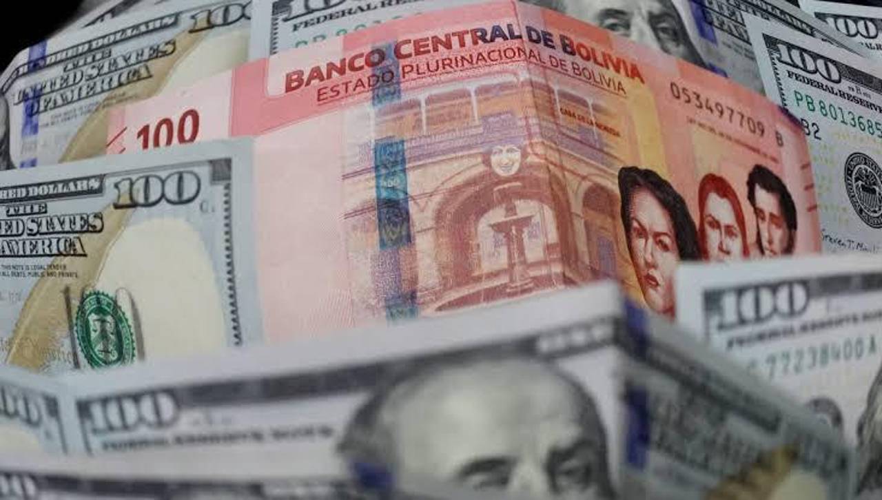 El dólar supera los 10 bolivianos en la cotización oficial para este jueves