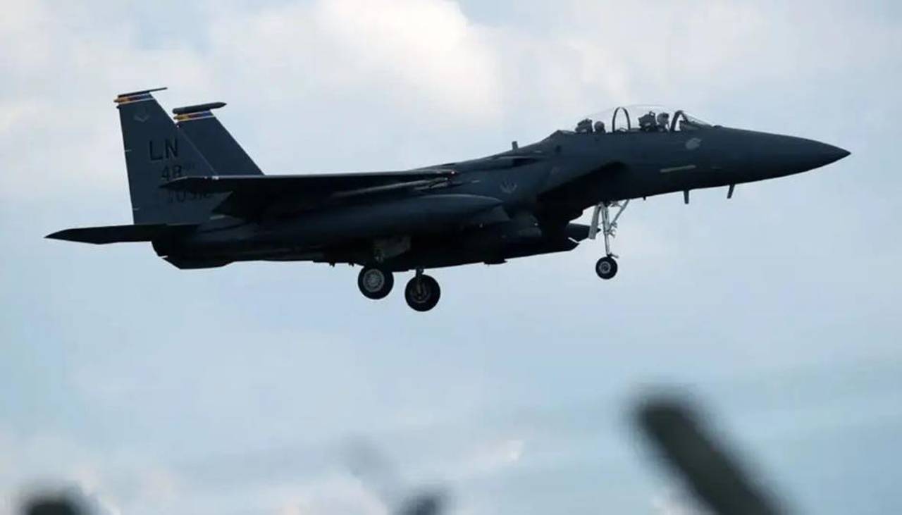 ¿Herido y escondido? Esto es lo que sabe del piloto de EEUU derribado en Irán