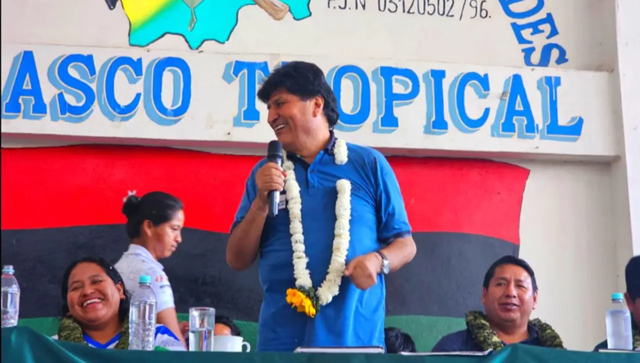 Ante el pedido de Evo, ministro dice que mientras exista una orden de aprehensión esta debe cumplirse