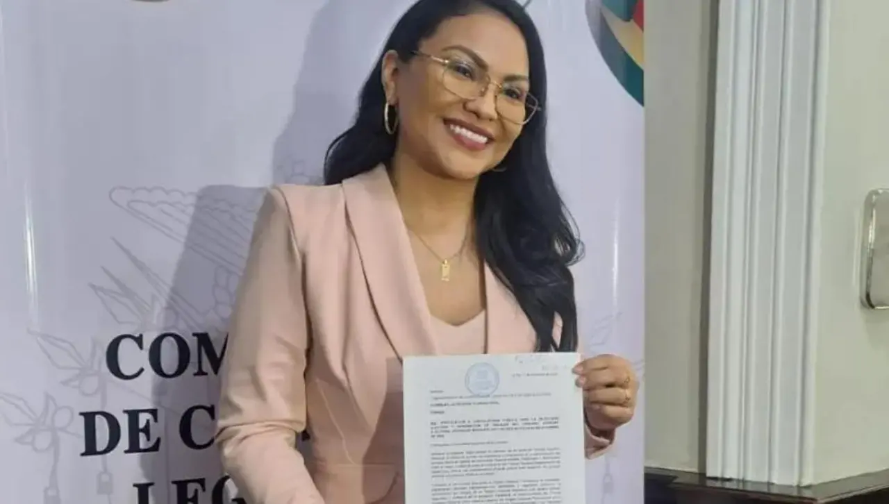 Admiten acción de amparo de postulante a vocal del TSE y queda provisionalmente habilitada para evaluación 