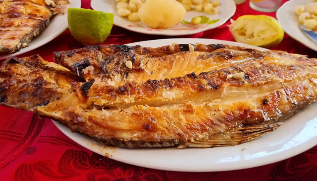 Un pedazo de pescado terminó con la vida de un hombre en La Paz 