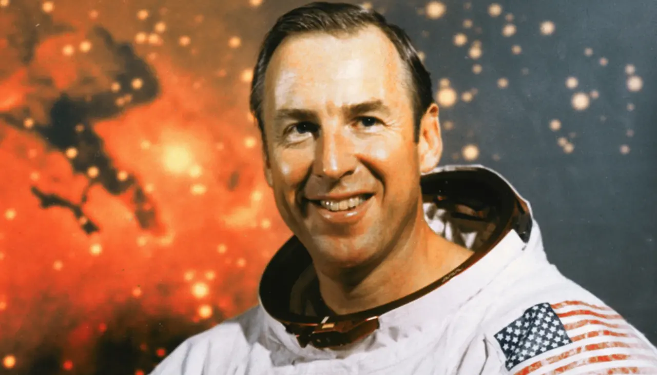 Muere Jim Lovell, el astronauta estadounidense que comandó la misión Apolo 13