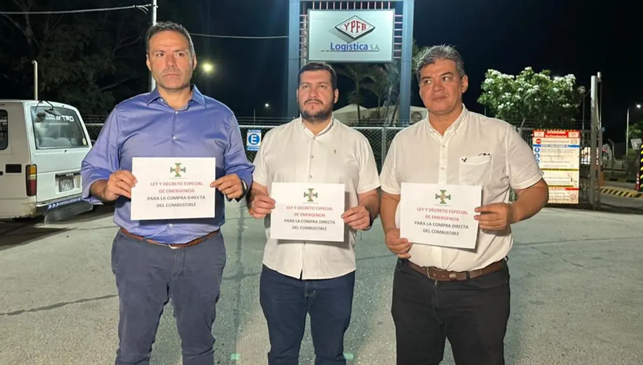 Cívicos enfilan dos proyectos normativos para que cisternas con combustible lleguen de manera directa a los surtidores