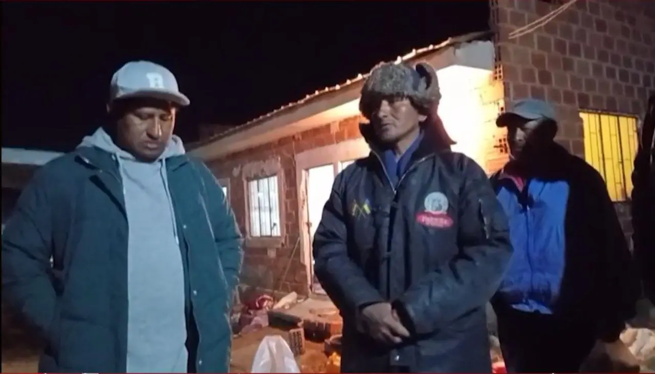 “Siempre los voy a esperar”: las palabras de ‘Yungueñito’, el hombre que acogió en su hogar a 180 choferes varados por los bloqueos