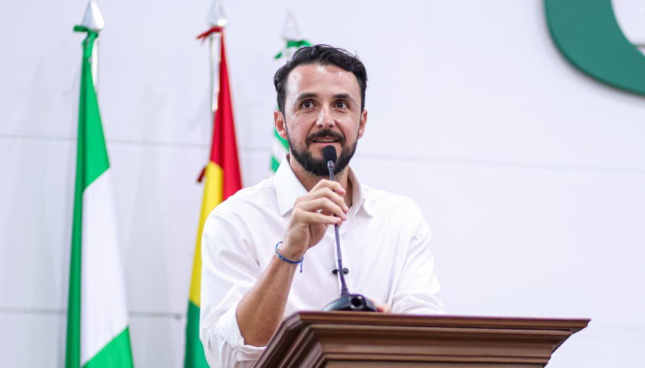 Gobernador Velasco anuncia convenio con privados para importar gasolina y diésel “sin subsidio”