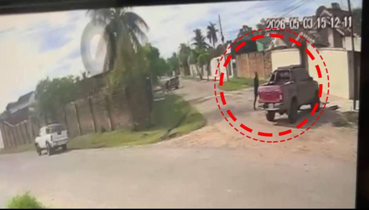 Video: Atracan al hijo del presidente de Fegabeni y roban su camioneta 