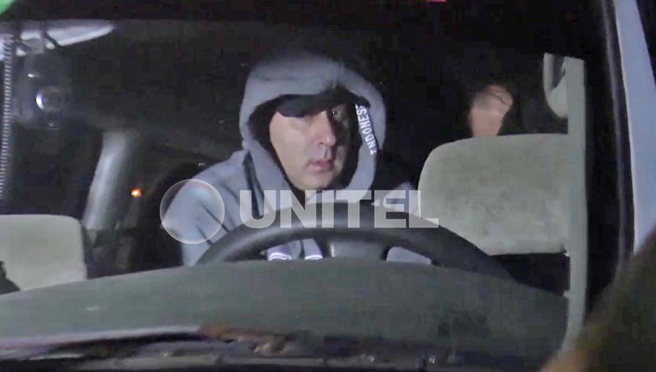 Fernando Cerimedo es trasladado desde Santa Cruz a La Paz para cumplir detención en Chonchocoro