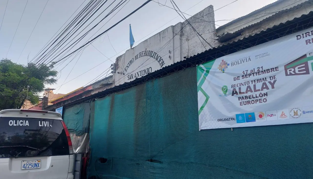 Dos reclusos heridos tras protagonizar una pelea con armas blancas al interior del penal de San Antonio