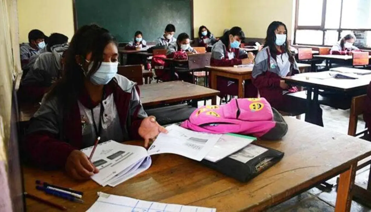 Fijan una fecha de conclusión de clases a nivel nacional, solo en Santa Cruz es un día distinto