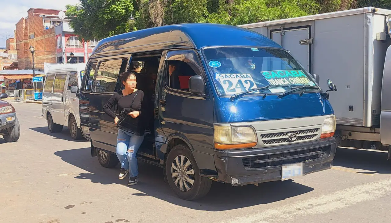 Fijan tarifa provisional para el pasaje del transporte público de Quillacollo y Sacaba