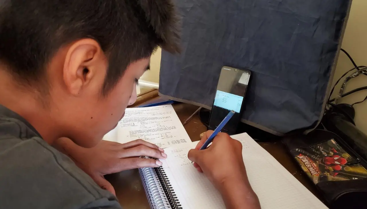 Sarampión: Padres piden ampliar el rango de vacunación hasta los 18 años para evitar clases virtuales 