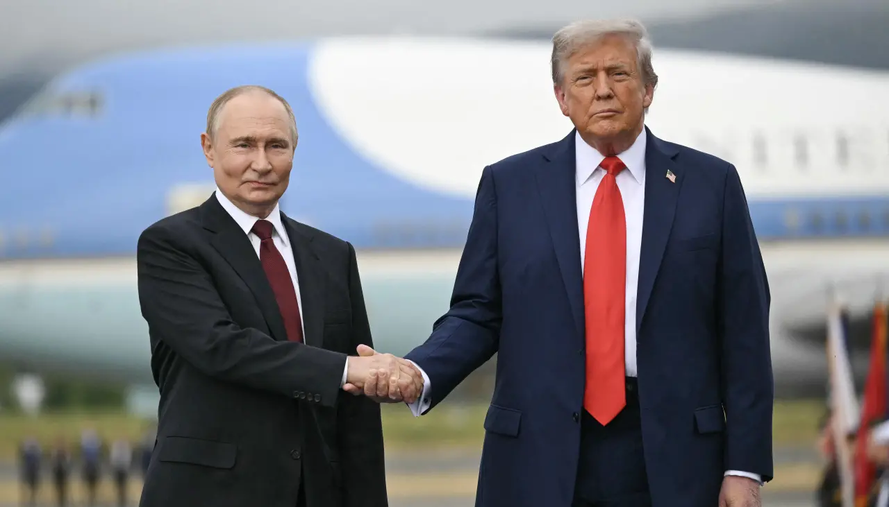 Trump y Putin llegan a Alaska para una reunión histórica sobre Ucrania