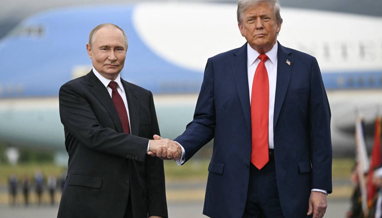 Trump y Putin llegan a Alaska para una reunión histórica sobre Ucrania