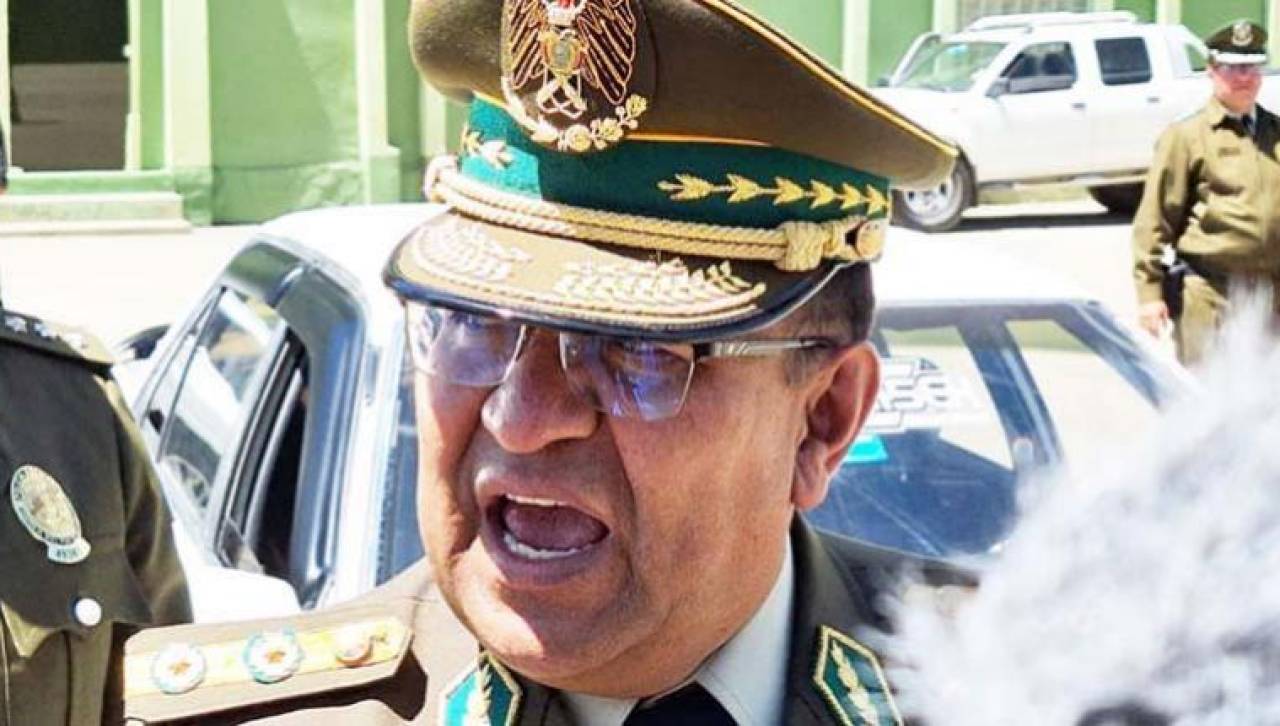 Toma militar: “Si no tiene nada, tendría que presentarse”, dice el comandante de la Policía sobre el general Peña y Lillo 