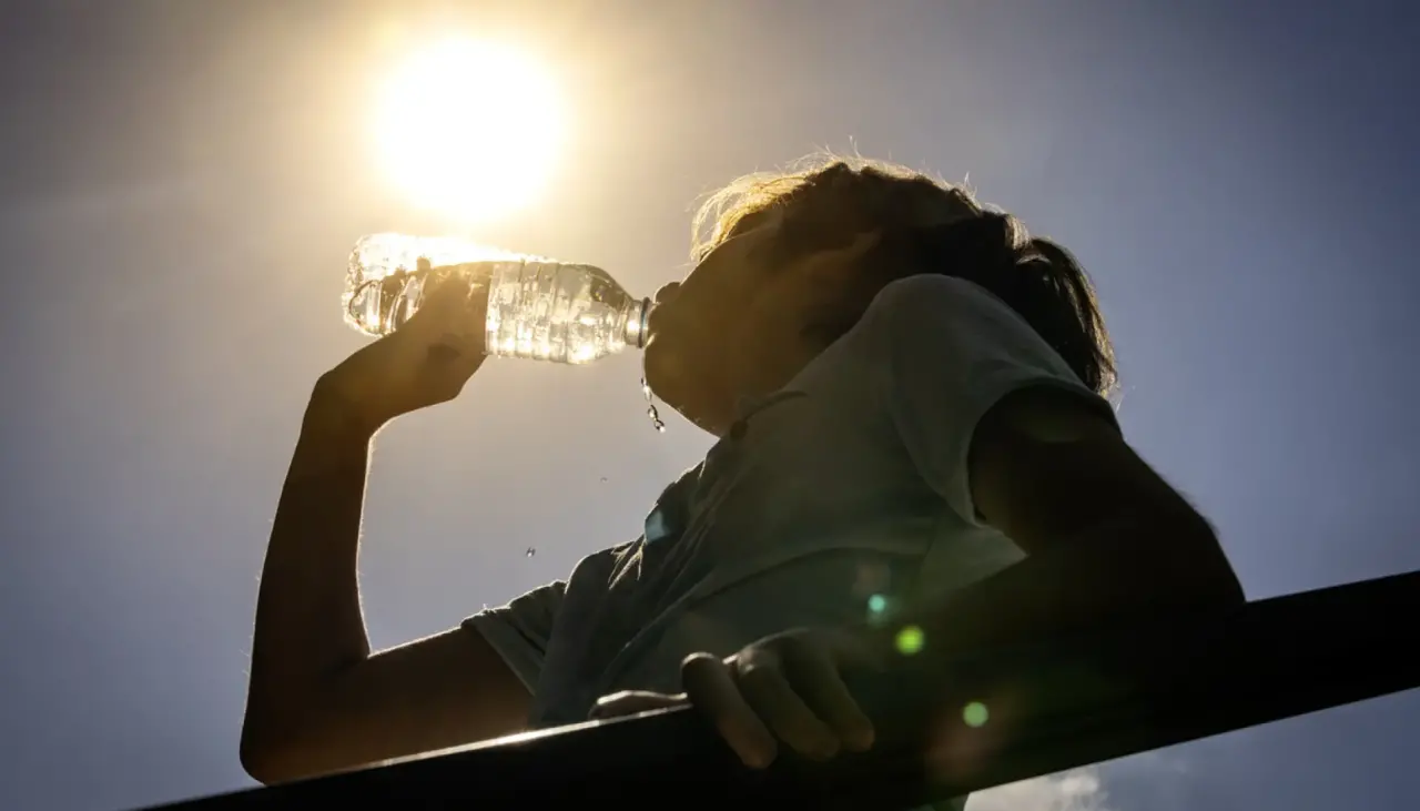 Calor extremo: recomendaciones y cuidados a tomar en cuenta para evitar daños a la salud